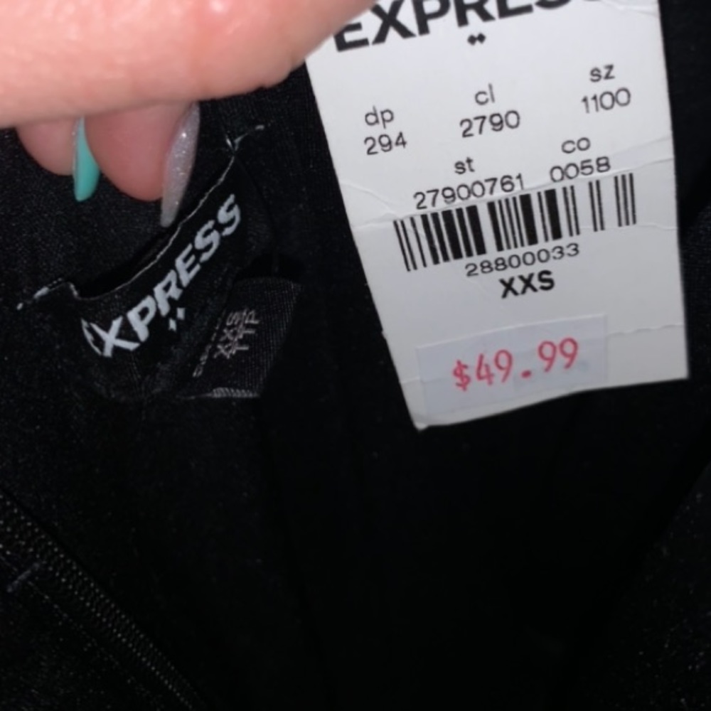 Express Romper - Picture 4 of 4